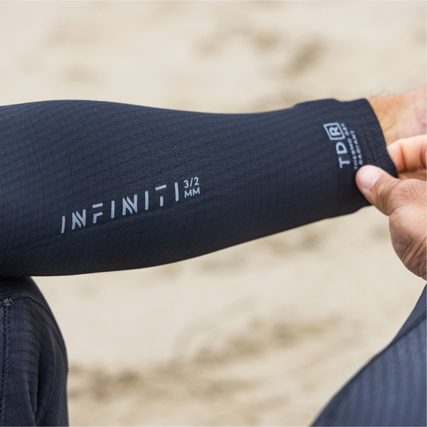 2026 Xcel Da Uomo Infiniti 4/3mm Chest Zip Muta MN43Z2L4 - Black